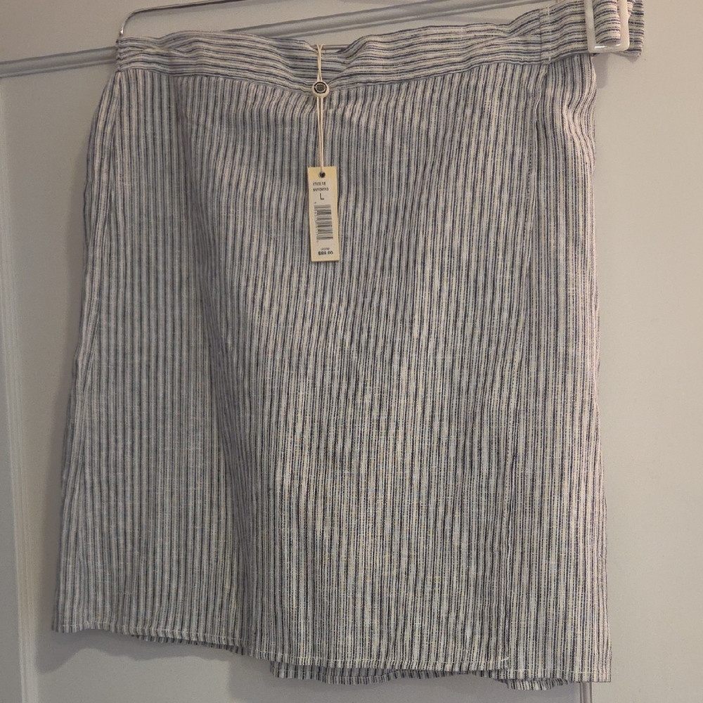 Max Studio Navy and White Striped A-Line Skirt